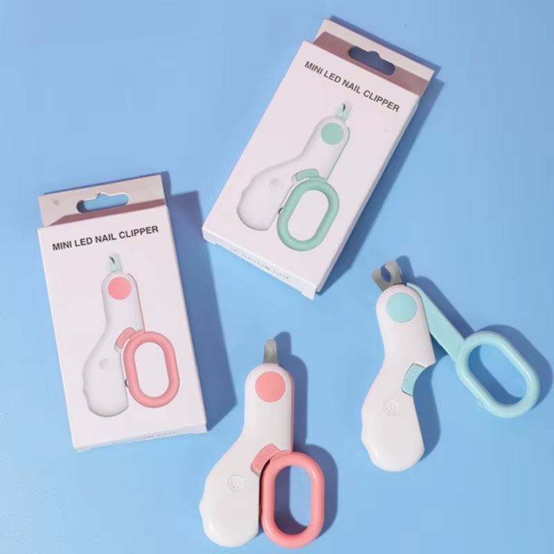 Patilux™ – Cortauñas con Luz de Precisión